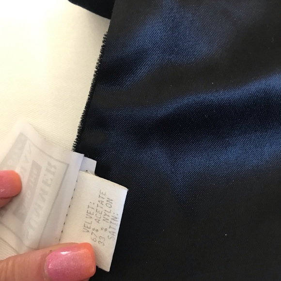 Black Velvet Scarf - Picture 4 of 4